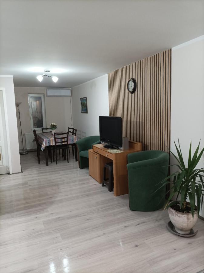 Ariana Apartman Kragujevac Exterior photo